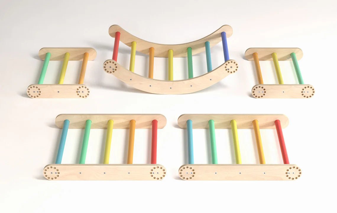 Ensemble d’escalade inclinable (set L avec Rocker) - arc - en - ciel, bois brut (non verni), 18 à 24 mois - BusyKids - myplayground