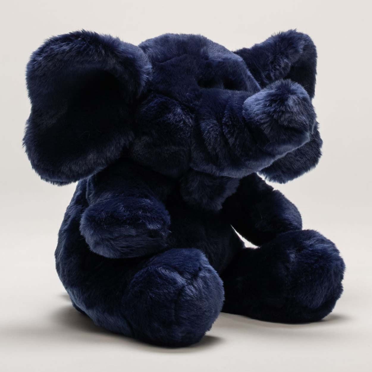 Ma peluche Éléphant Victor - La Pelucherie - myplayground