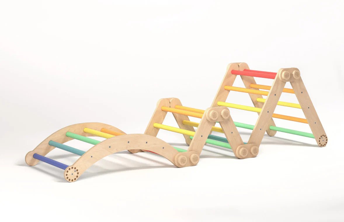 Ensemble d’escalade inclinable (set L avec Rocker) - arc - en - ciel, bois brut (non verni), 18 à 24 mois - BusyKids - myplayground
