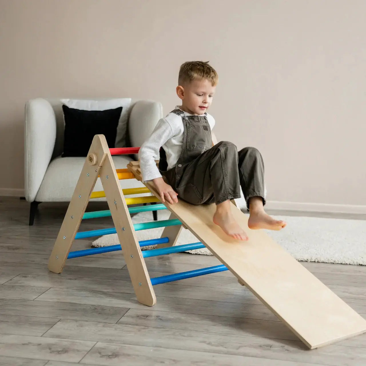 Ensemble Triangle Pikler et Planche à Double Face - Arc-en-ciel, Bois Natura, 12 à 18 mois - BusyKids by BusyKids