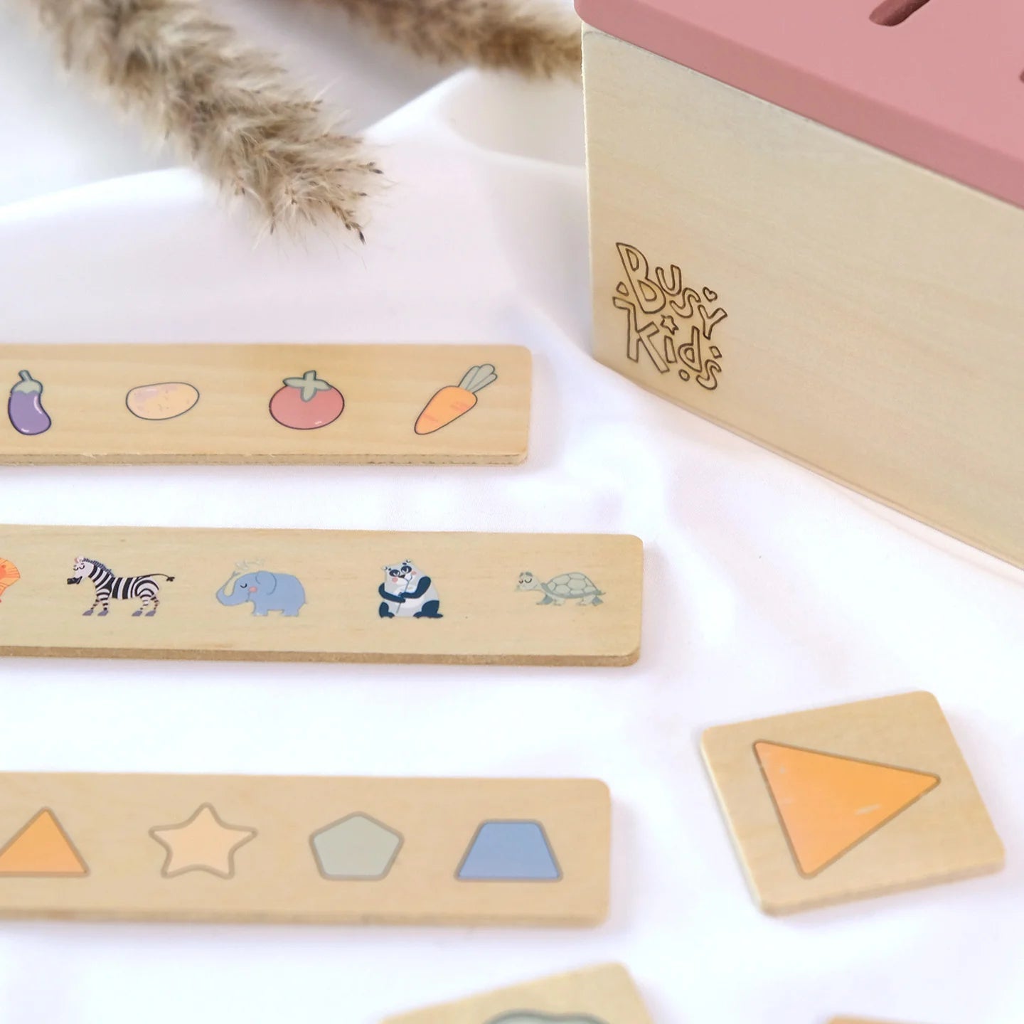 Coffret de Jeu Montessori pour les enfants - 36 mois et + - BusyKids - myplayground