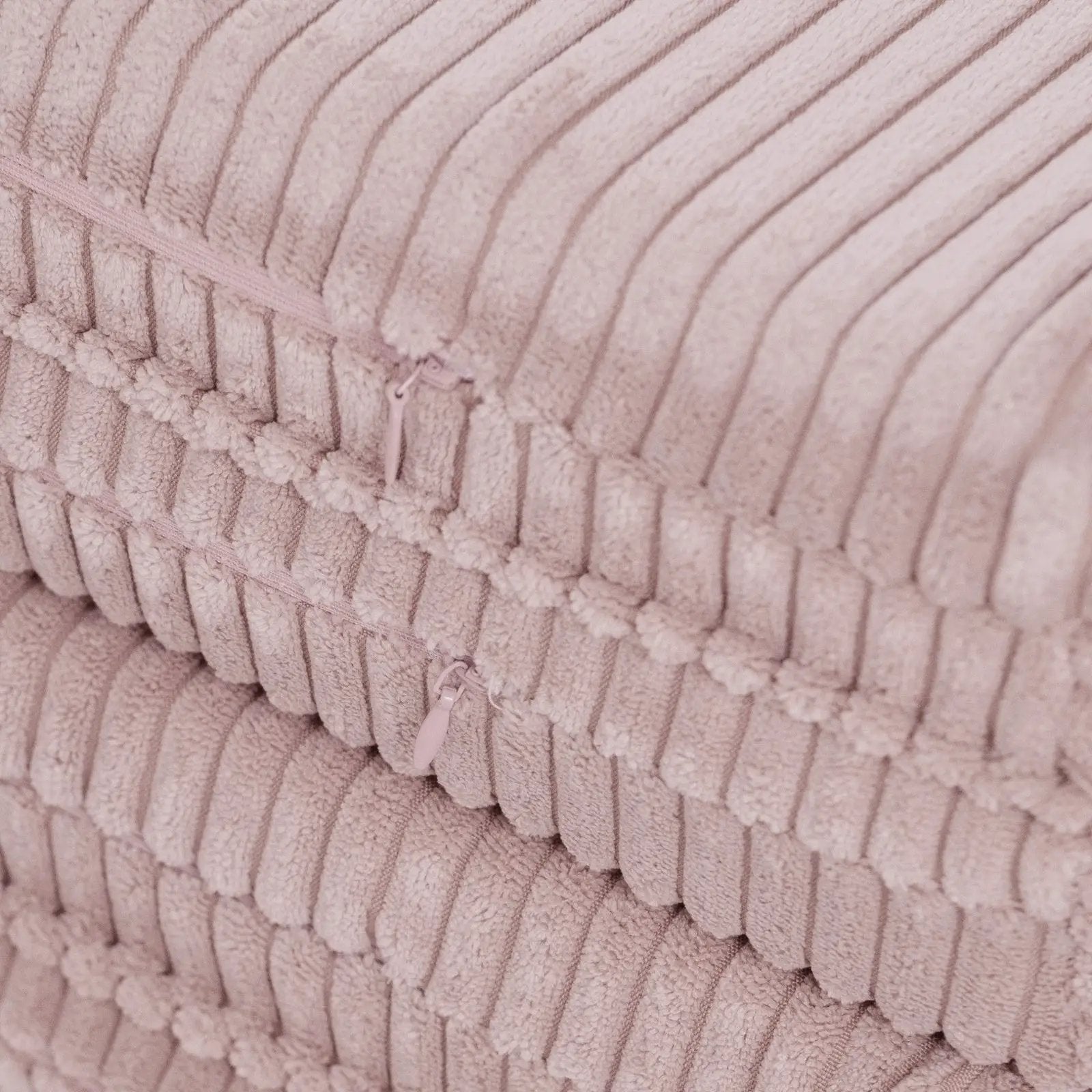 Tapis fleur - 15x115x5 cm, velours côtelé rose clair moelleux, tapis de jeu - Plush Nest by Misioo