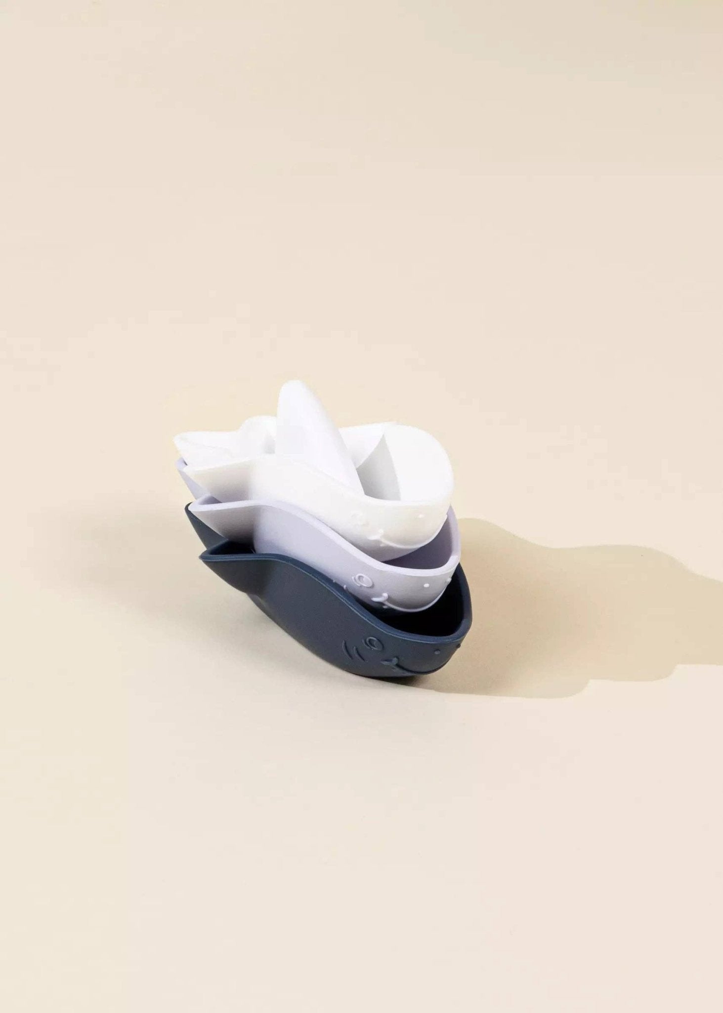 3 ensembles de jouets de bain empilables en silicone - Jeu de bain enfant - Coco Village - myplayground