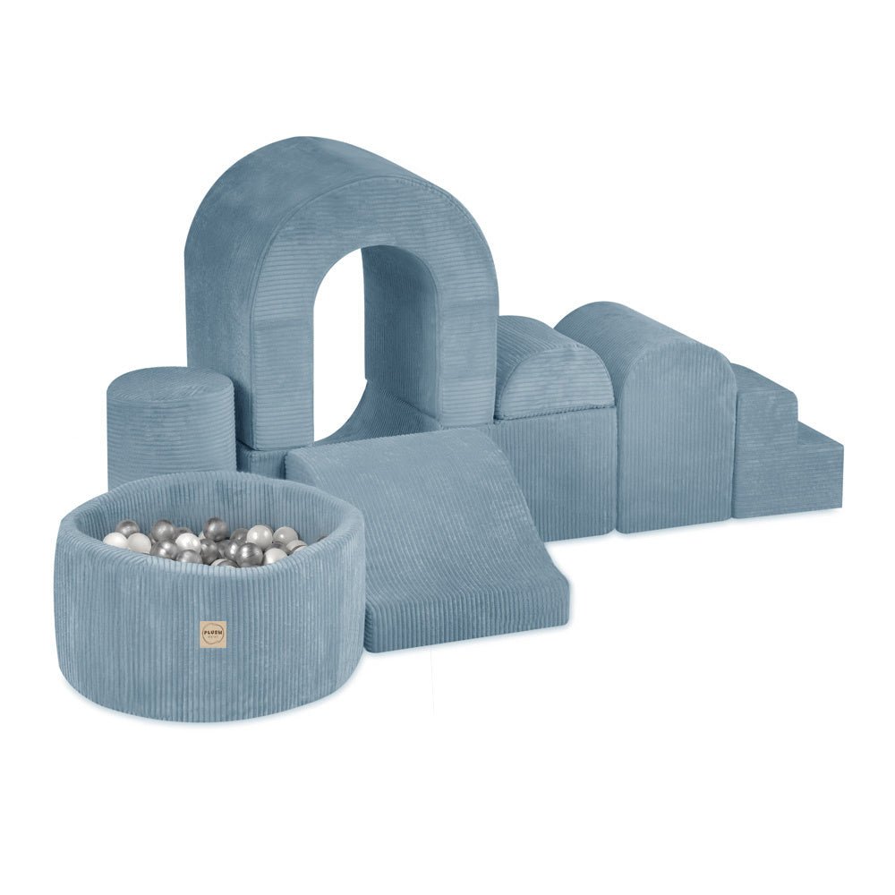 Château de terrain de jeu avec piscine +150 balles (perle, argent) – Velours côtelé bleu premium – Plush Nest - myplayground