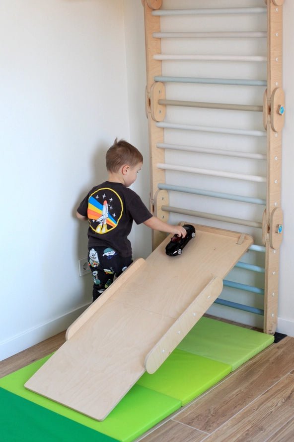 Support mural Happymoon®, transformez votre HM Climber en Stall Bar - Jeu de motricité enfant - Happymoon - myplayground
