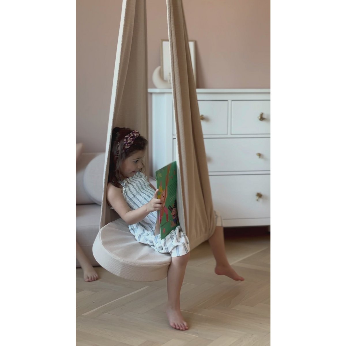 Jouer et se détendre Schaukel - myplayground