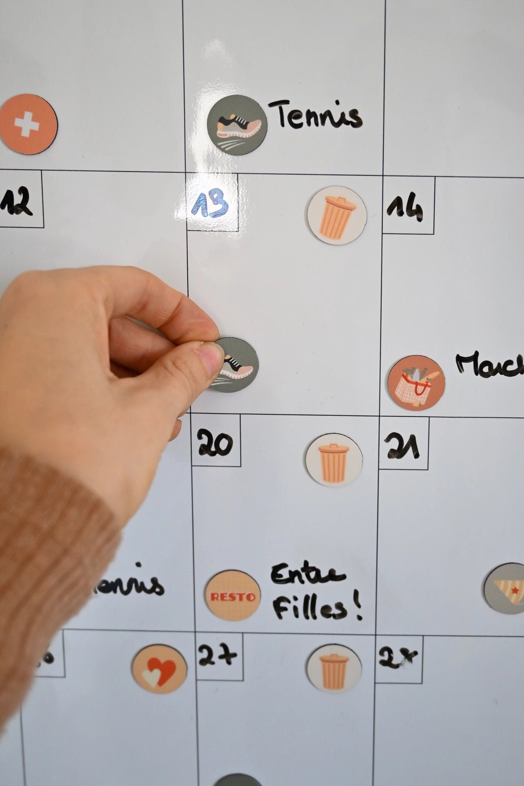 Calendrier mural mensuel magnétique - Le familial - myplayground