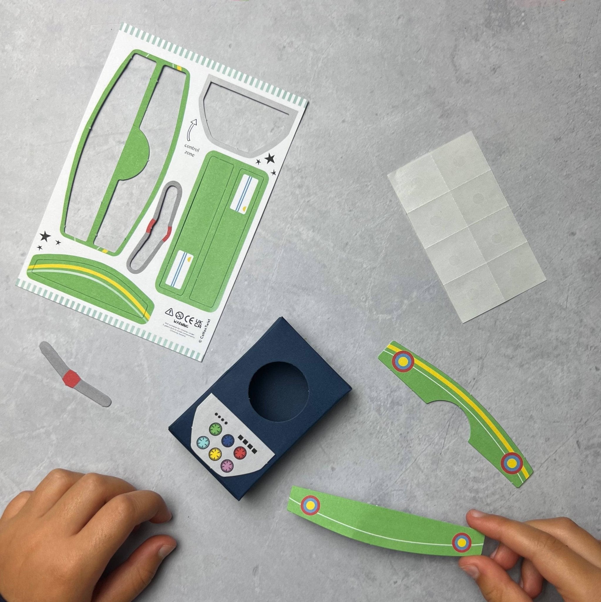 Fabriquez votre propre avion Matchbox - myplayground