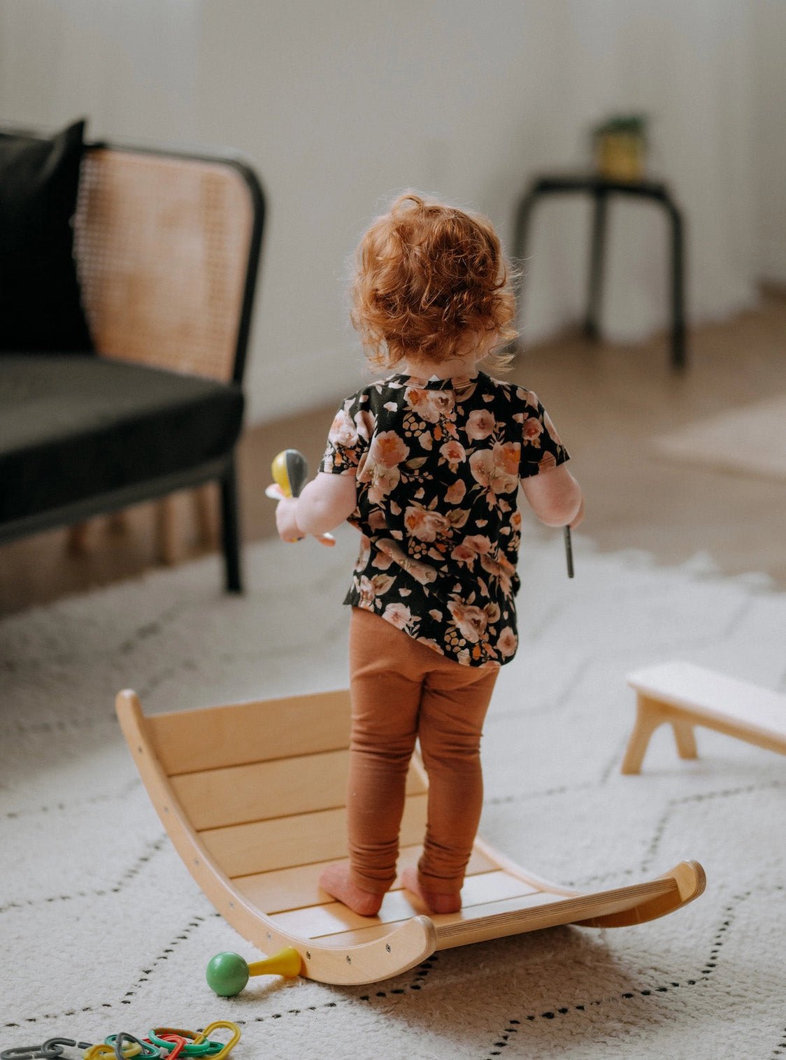 PlayBoard Plateau Oscillant en Bois - Jeu Montessori - All Circles - myplayground