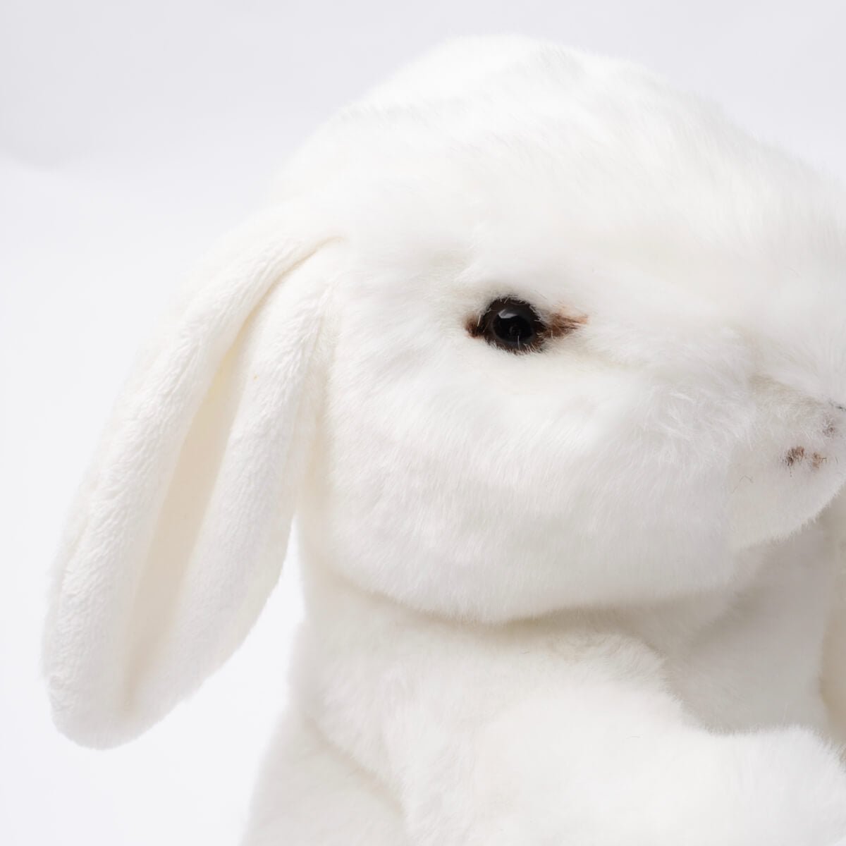 Ma peluche Lapin Ernest - La Pelucherie - myplayground