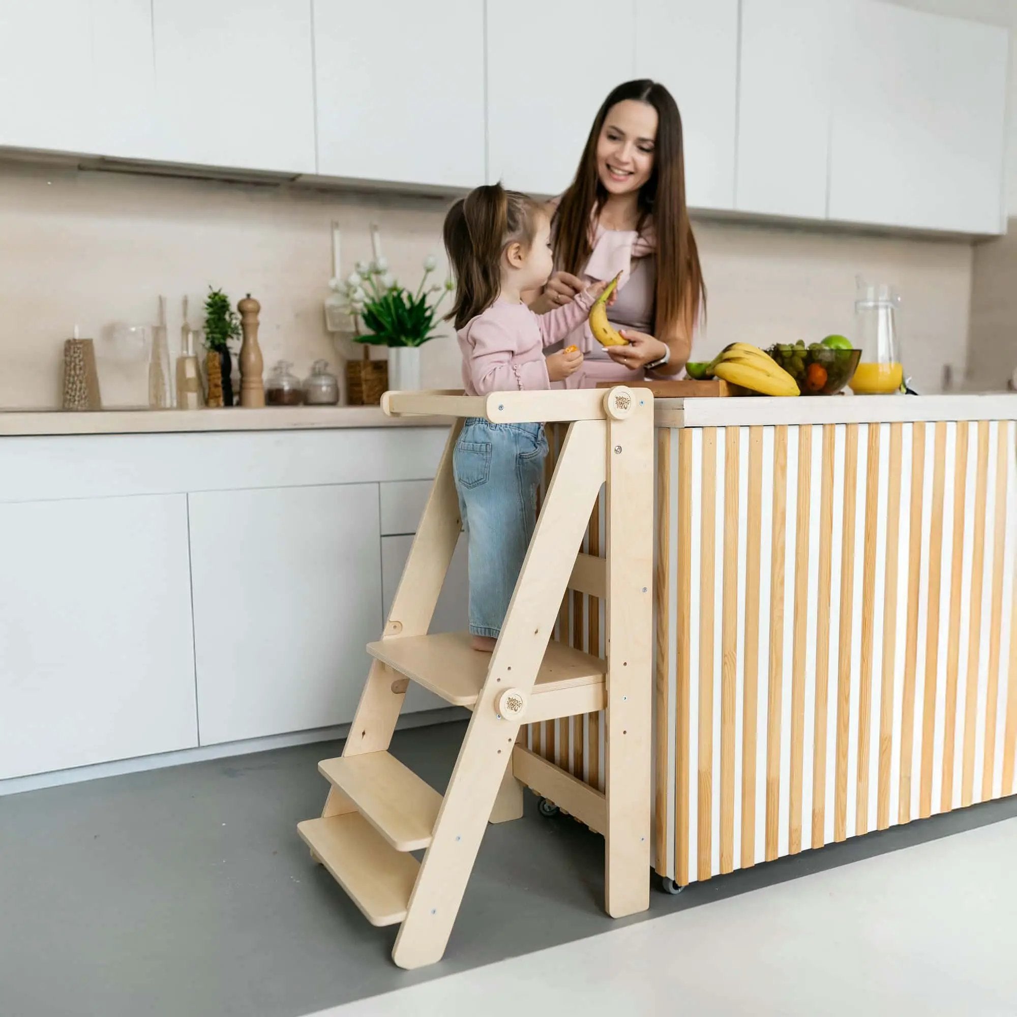 Tour d'observation montessori Pliable - bois brut (non verni), 18 à 24 mois -BusyKids by BusyKids