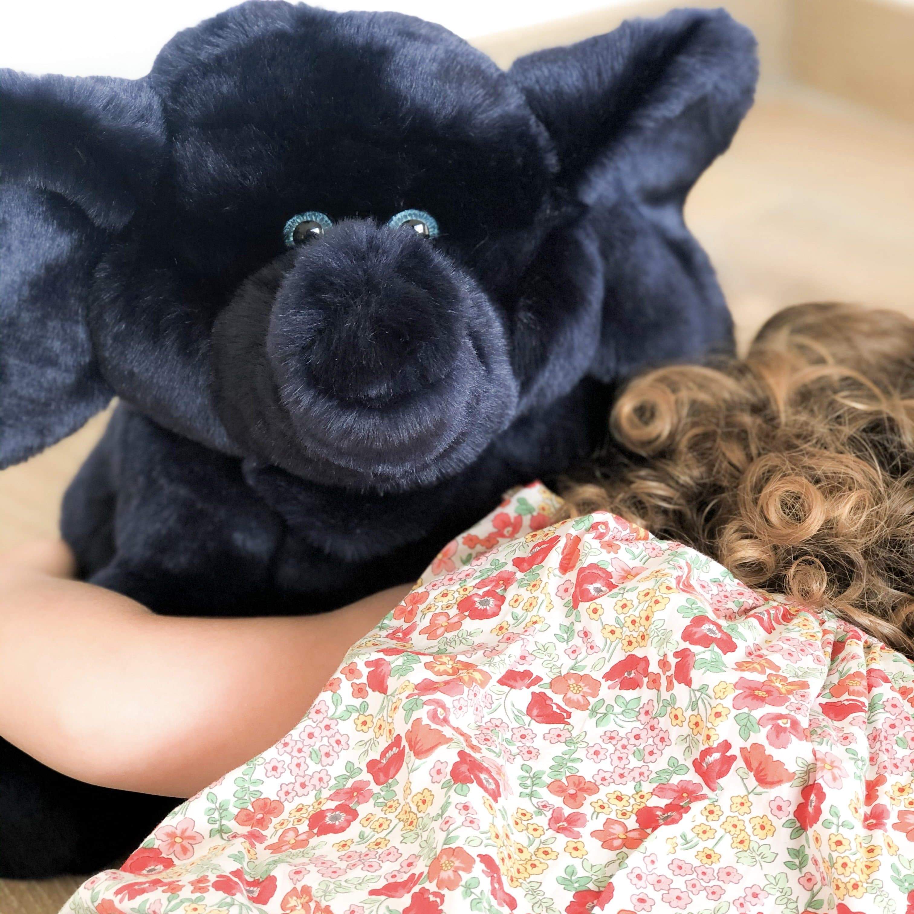 Ma peluche Éléphant Victor - La Pelucherie  La Pelucherie Ma peluche Éléphant Victor - La Pelucherie myplayground