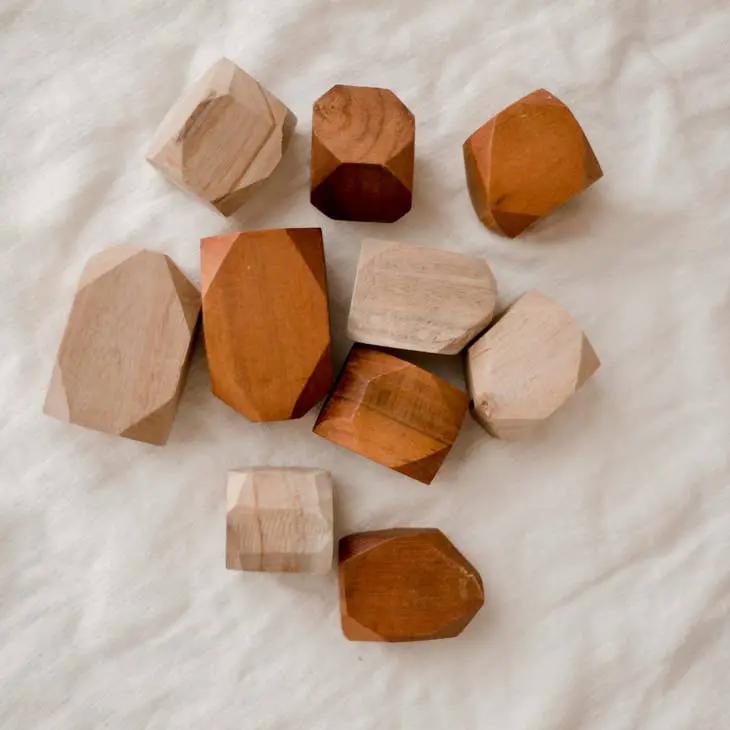Gemmes en bois bicolores by Q Toys